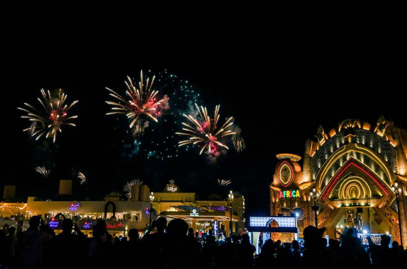 Dubai'nin 'Global Köy'ü milyonlarca ziyaretçi ağırlıyor - Resim: 6