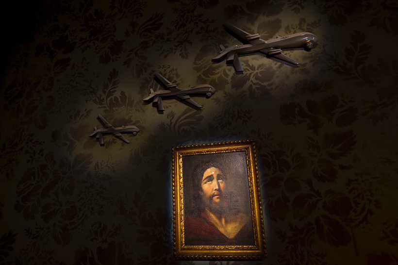Betlehem'de Banksy grafitileri - Resim: 8