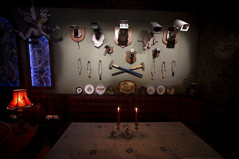 Betlehem'de Banksy grafitileri - Resim: 6