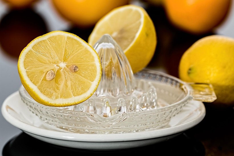 Limonun Şaşırtan Etkisi: Koltuk Altına Sürmeniz Yeterli! - Resim : 1