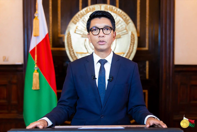 Madagaskar'da Z kuşağı protestoları: Cumhurbaşkanı ülkeden kaçtı - Resim : 1