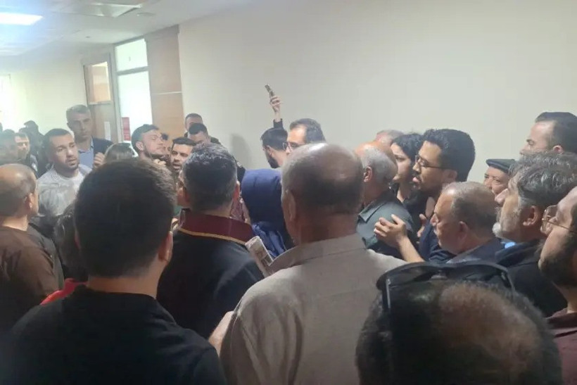 BİRTEK SEN Genel Başkanı Mehmet Türkmen hakim karşısında - Resim : 1