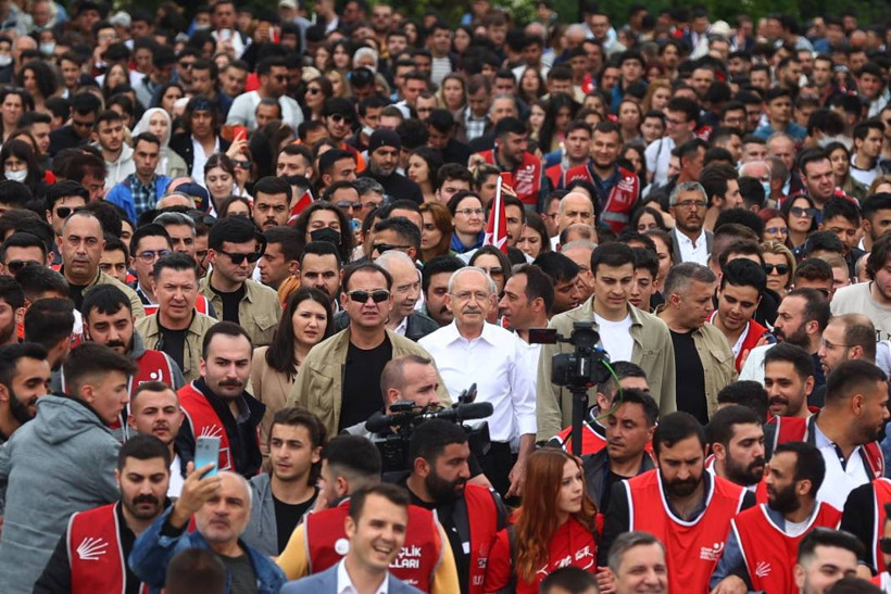 Z Kuşağı anketi: AKP üçüncü parti - Resim: 2