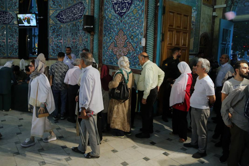 Fotoğraflarla İran Cumhurbaşkanlığı seçimi - Resim: 11