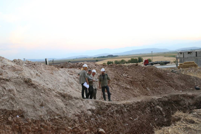 Narlı fayı üzerinde iki hendek açıldı: 'Komşu olan fayların ve illerin tehlike seviyesi yükselmiş durumda' - Resim: 5