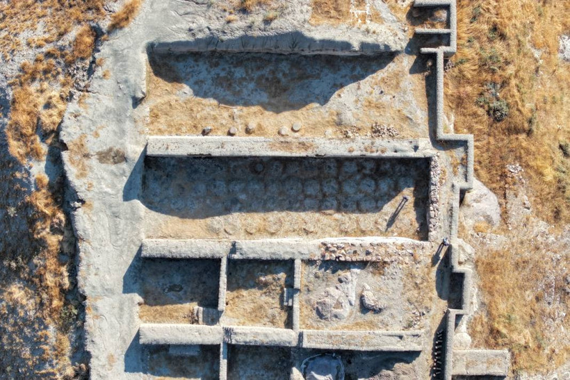 Van'da Urartulardan kalma Çavuştepe Kalesi'nde yeni bir koridor bulundu - Resim: 7