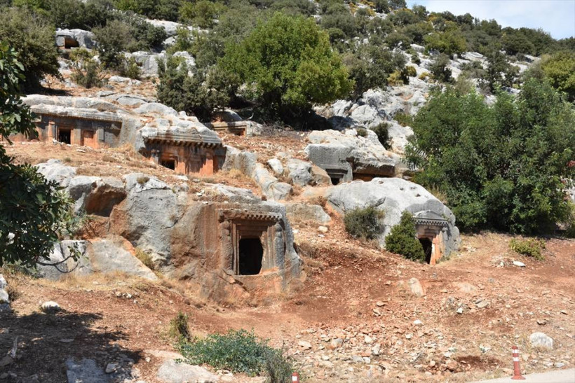 Limyra Antik Kenti'nin içinden akan su, ziyaretçileri cezbediyor - Resim: 6