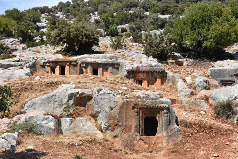 Limyra Antik Kenti'nin içinden akan su, ziyaretçileri cezbediyor - Resim: 5