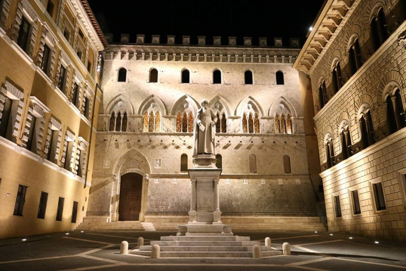 Mimarisi ve gelenekleriyle ziyaretçilerini tarihte yolculuğa çıkaran kent: Siena - Resim: 11