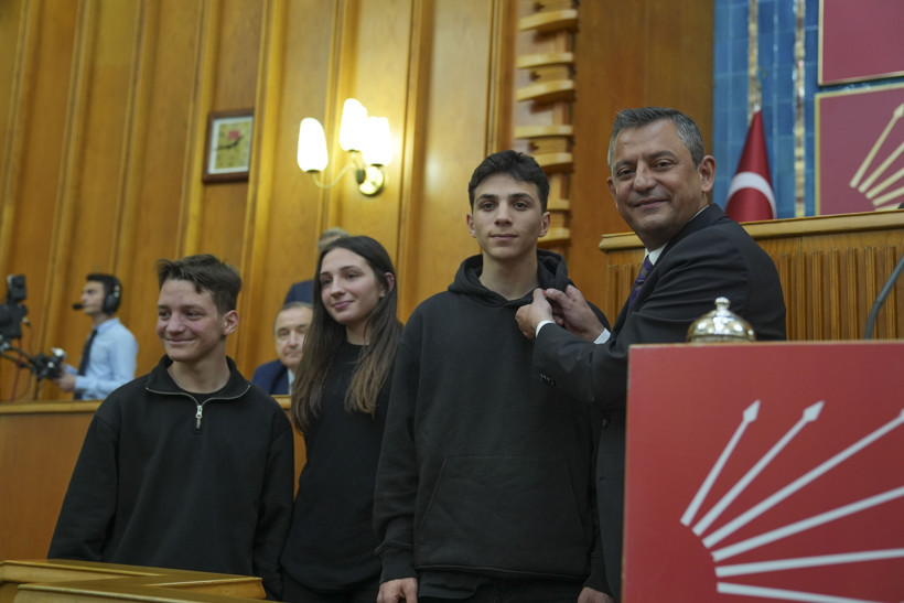 aa-20240430-34422263-34422255-chp-tbmm-grup-toplantisi.jpg