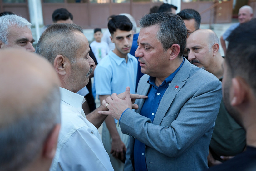 ozgur.jpg