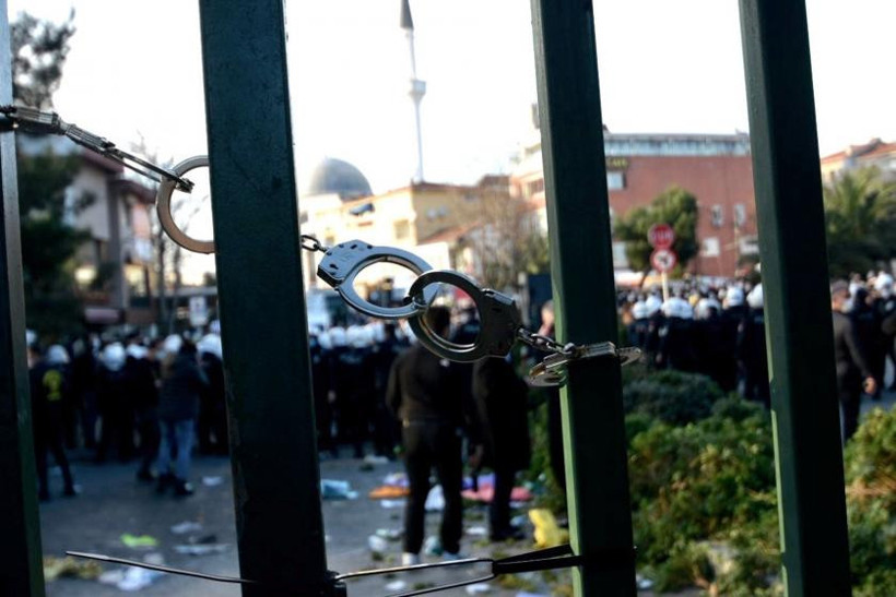 'Bu protestolar 6 ayda biter' diyen kayyım rektör Melih Bulu 7. ayında görevden alındı - Resim : 2