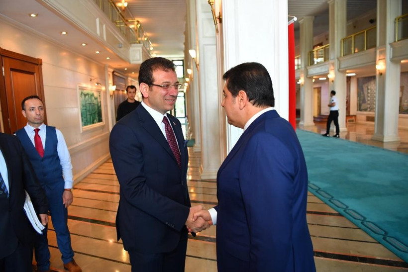 AKP’li belediye başkanlarından İmamoğlu'na tebrik ziyareti - Resim : 1