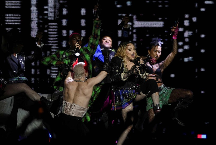 madonna5.jpg