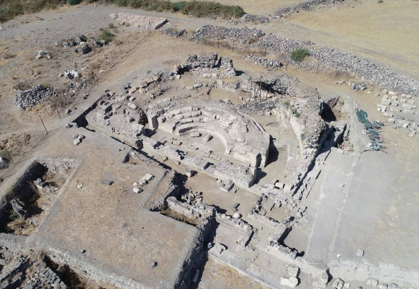 Epiphaneia Antik Kenti'ndeki Roma dönemi meclis binası restore ediliyor - Resim: 11