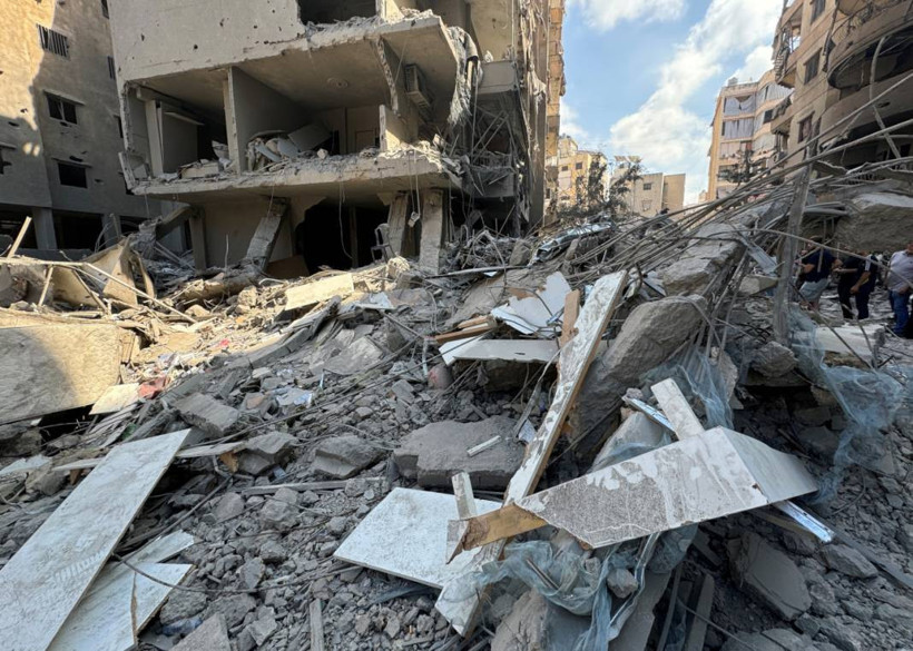 Reuters, İsrail'in Nasrallah'ı öldürdüğü noktadaki yıkımı görüntüledi - Resim: 11