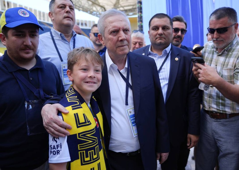 Fotoğraflarla Fenerbahçe'de seçim heyecanı - Resim: 16