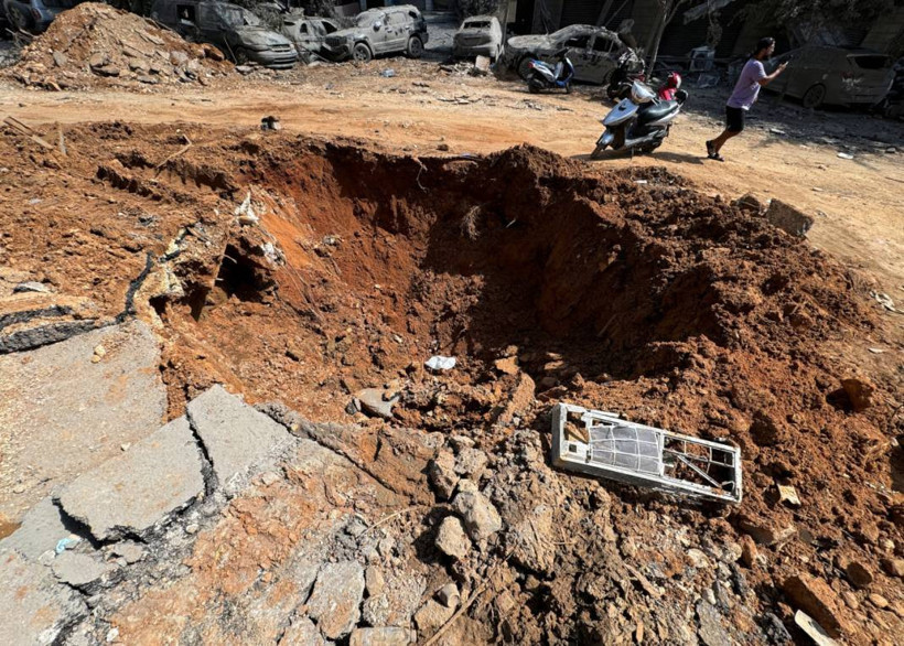 Reuters, İsrail'in Nasrallah'ı öldürdüğü noktadaki yıkımı görüntüledi - Resim: 6