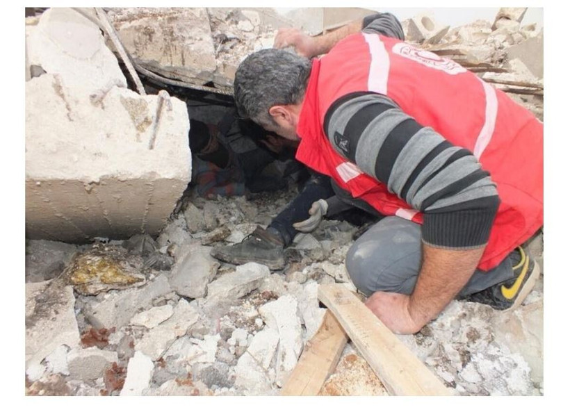 Afrin'de mağara ve bodrumlardaki halk yardım bekliyor - Resim : 1