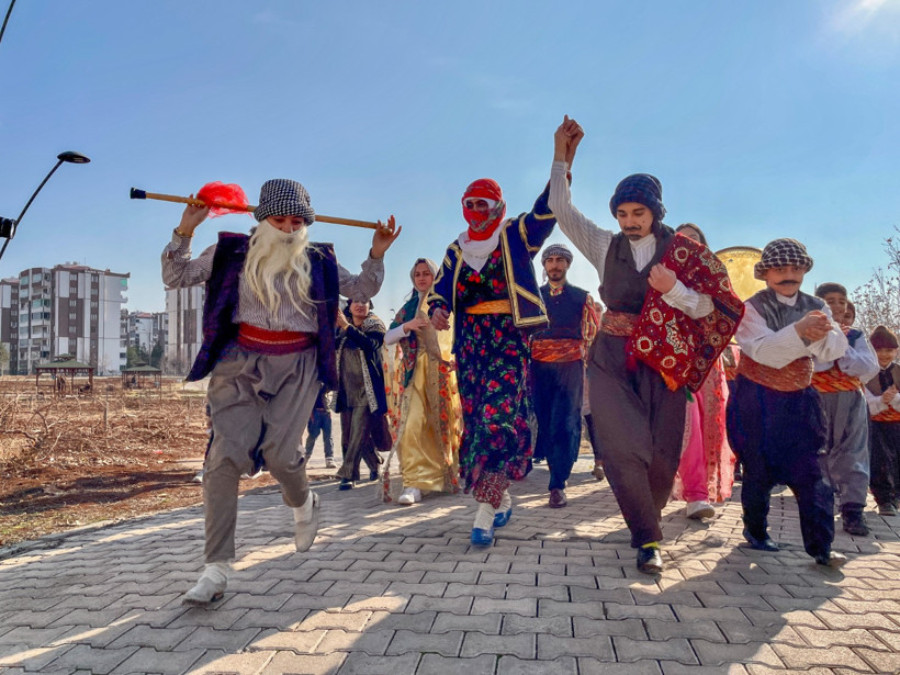 'Serê Salê' birçok kentte coşkuyla kutlandı - Resim : 1
