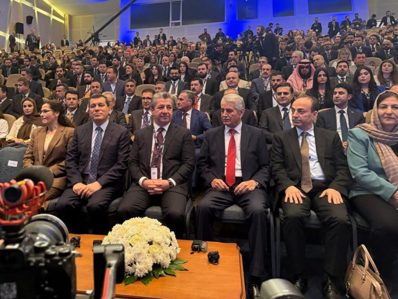 AKP'li vekiller de Duhok'ta... Mazlum Abdi, Duhok'ta konuştu: Şam verilen fırsat bize de verilmeli - Resim : 1