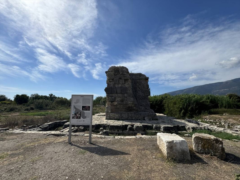 Limyra Antik Kenti'nin içinden akan su, ziyaretçileri cezbediyor - Resim: 3