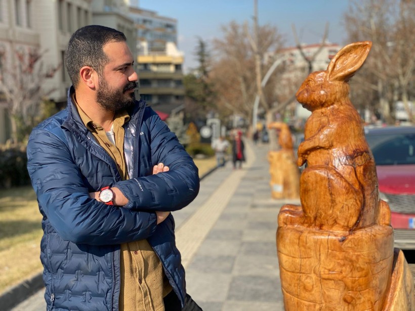 Kuruyan ağaçları sökmeden, yerinde heykele dönüştürüyor - Resim: 8