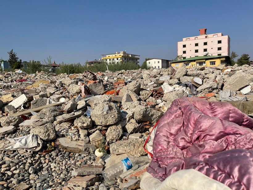 Depremin ikinci yılında Antep: İslahiye ve Nurdağı'nda 20 bin kişi halen konteynerde kalıyor - Resim : 1