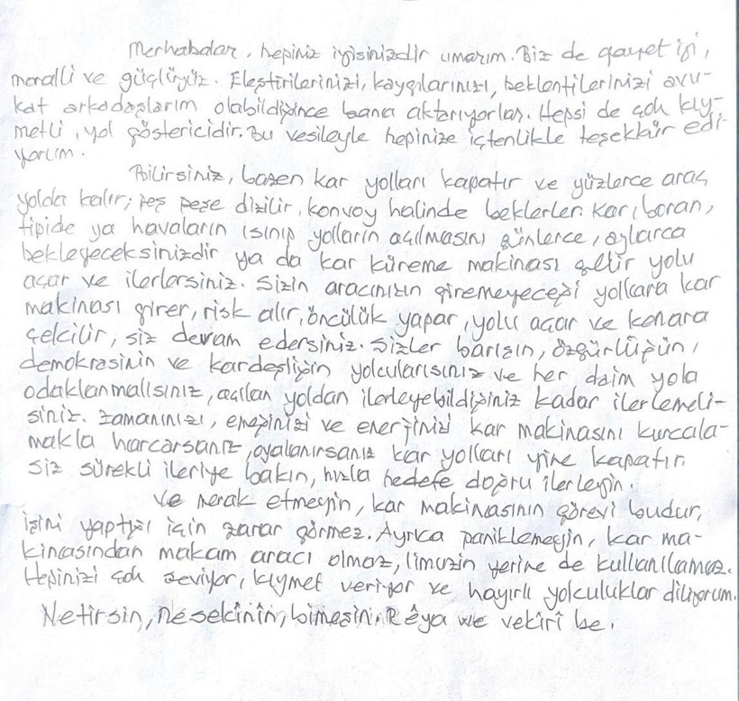 Demirtaş'tan eleştirilere yanıt: Kar makinesini kurcalamakla uğraşırsanız yol yine kapanır - Resim : 1