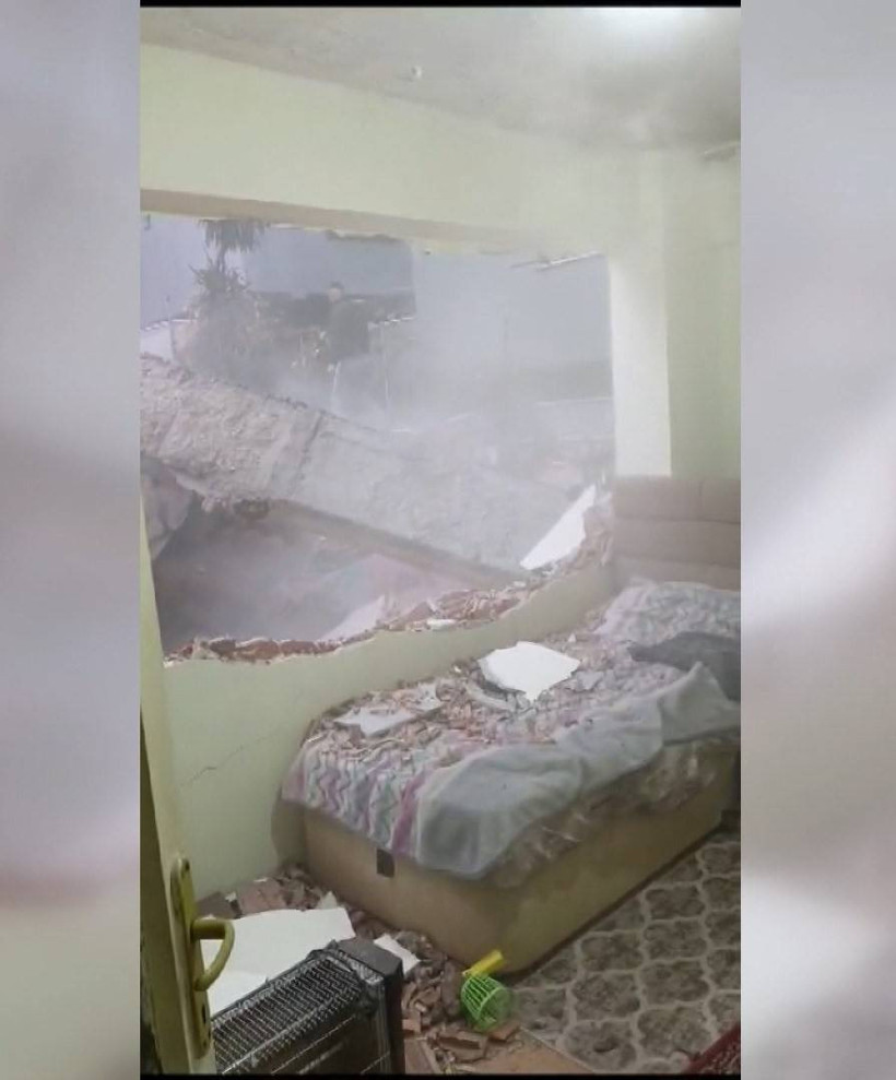 Meğer duvarı yokmuş: Yıkım yapılınca yan binadaki yatak odası açıkta kaldı - Resim: 5