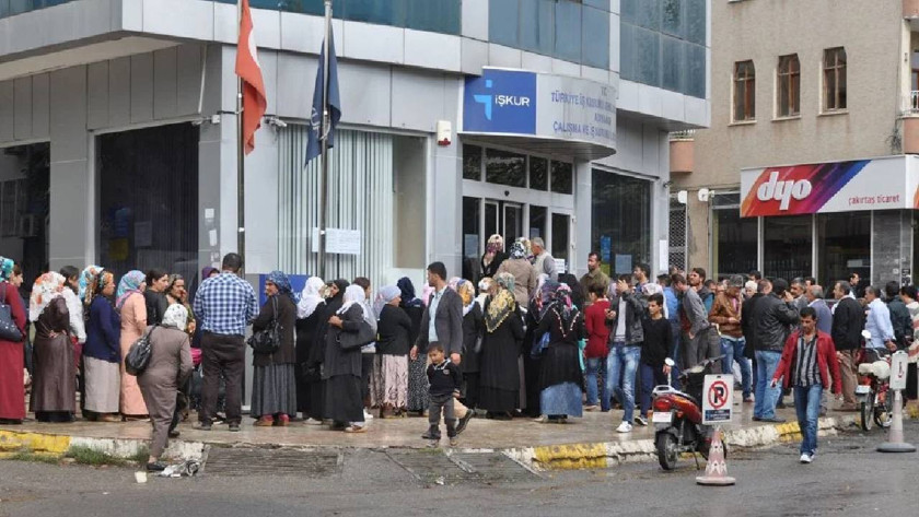 TÜİK: İşsizlik yüzde 8,1’e yükseldi, istihdamda düşüş