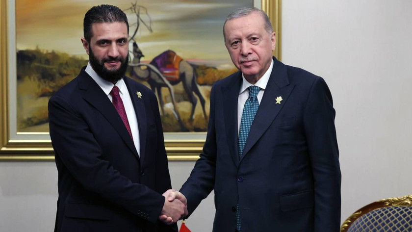 Erdoğan, Katar'da Colani ile görüştü; SDG'yi suçladı, Colani'yi övdü