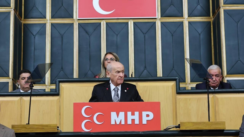 Bahçeli grup toplantısında konuşuyor