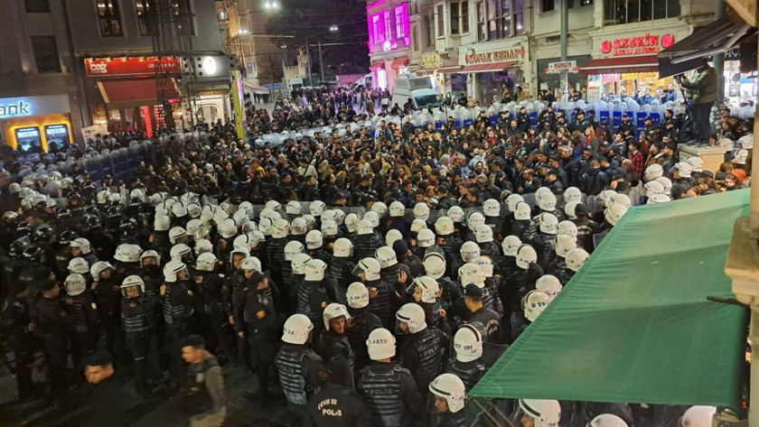 25 Kasım'da İstanbul'da gözaltına alınan 13 kişi serbest bırakıldı