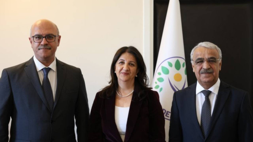 DEM Parti Heyeti, Öcalan ile görüşmek için İmralı'ya gitti