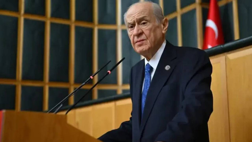 Bahçeli'den AP raporuna tepki: 'Bağımsız Türk mahkemelerini yönlendirmeye kalkmak vesayet hevesidir'