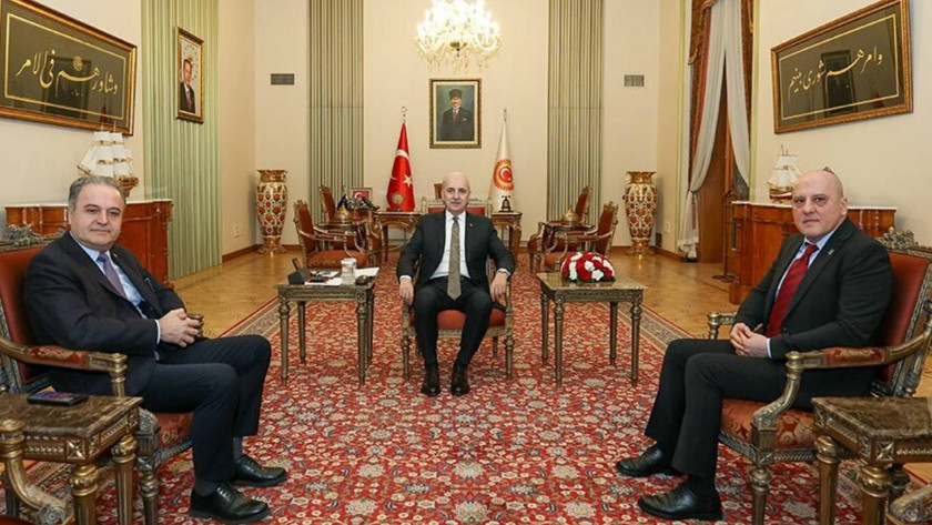 EMEP ve TİP komisyon raporunu aldı: 'Oy birliği zor, Kürt meselesi tanımı yok'