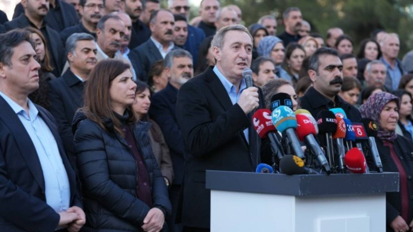 Bakırhan'dan iktidara çağrı; 'Sürecin ilk adımı kayyımlar olabilir'
