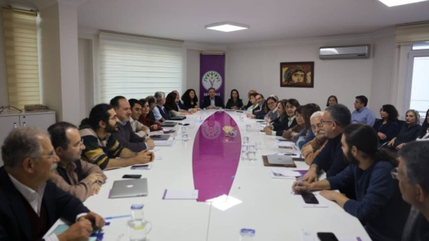 DEM Parti’de 5 günlük toplantı maratonu başladı: Gündemde süreç ve bölgesel gelişmeler var