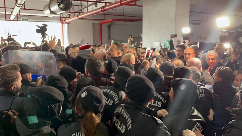 CHP aday çıkarmadı; Bursa’da başkanvekilli AKP'li Biba oldu