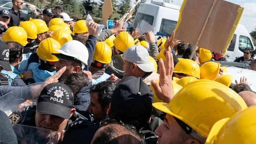 Doruk Madencilik işçileri açlık grevine başladı: Hakkımızı alacağız