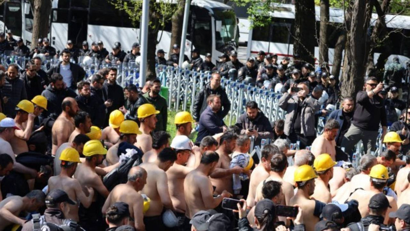 Madencilerin yürüyüşüne polis engeli; Açlık grevindeki işçi hastaneye kaldırıldı