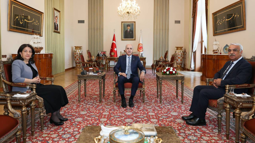 AKP kulisleri: İmralı’da temas trafiği genişleyebilir... DEM Parti 'çerçeve yasa' turuna çıkıyor