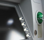 ATM'de Dikkat Edin! Birçok Kişinin Yaptığı Bu Hata Hesabınızı Riske Atabilir
