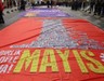 Kadıköy'de 1 Mayıs: Kitle iki koldan toplandı