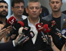 Özgür Özel'den kayyım açıklaması: 'O kayyum orada 6 gün durur. 6 gün sonra parti, seçilmiş Genel Başkanı yeniden seçer'