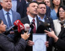 Özgür Çelik yeniden mazbatasını aldı: Birinci parti olunca davalar açıldı, kayyım atandı