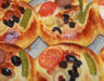Yapılışı öyle kolay ki - Pizza poğaça yapmanın en kolay yolu...
